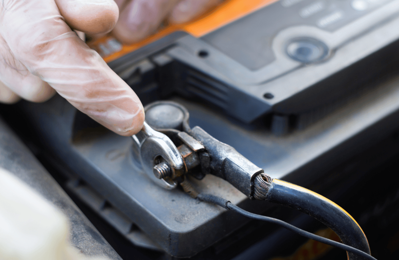 how to disconnect car battery